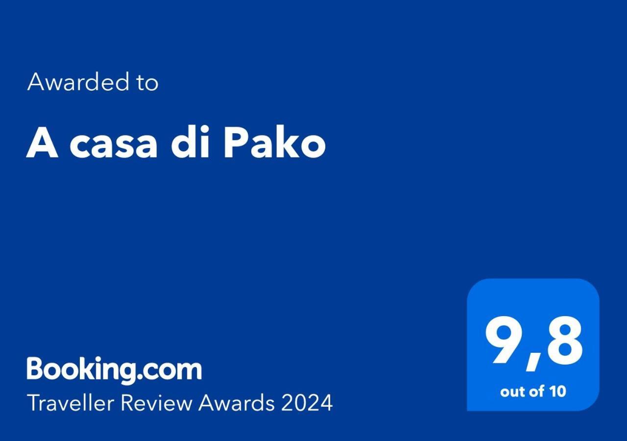 Apartmán A Casa Di Pako Salerno Exteriér fotografie