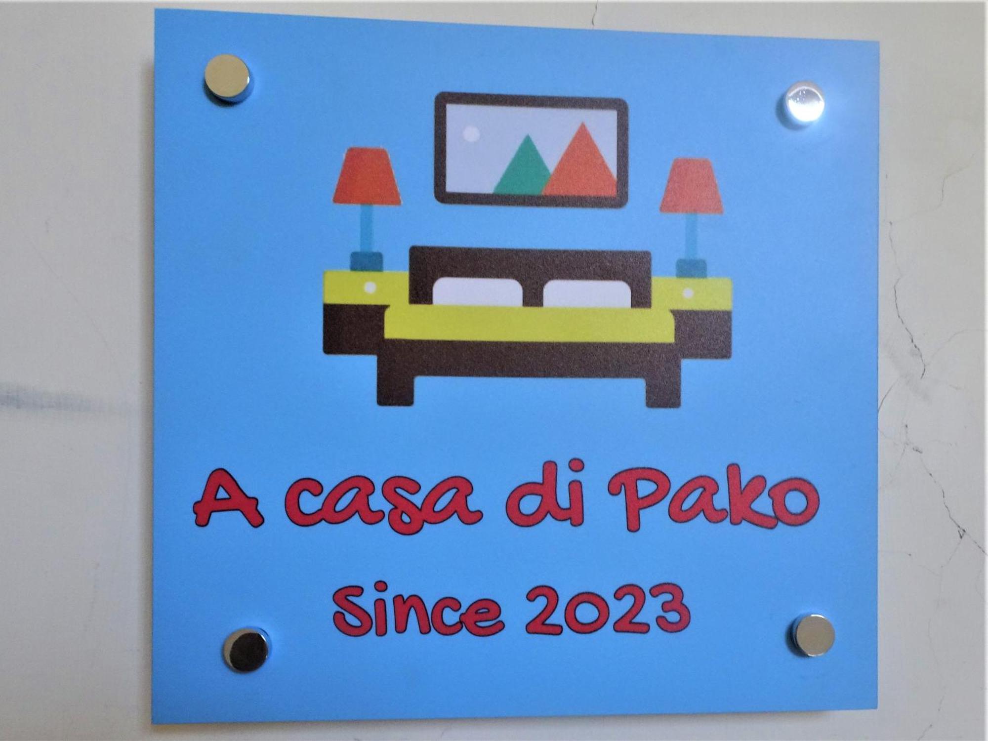 Apartmán A Casa Di Pako Salerno Exteriér fotografie