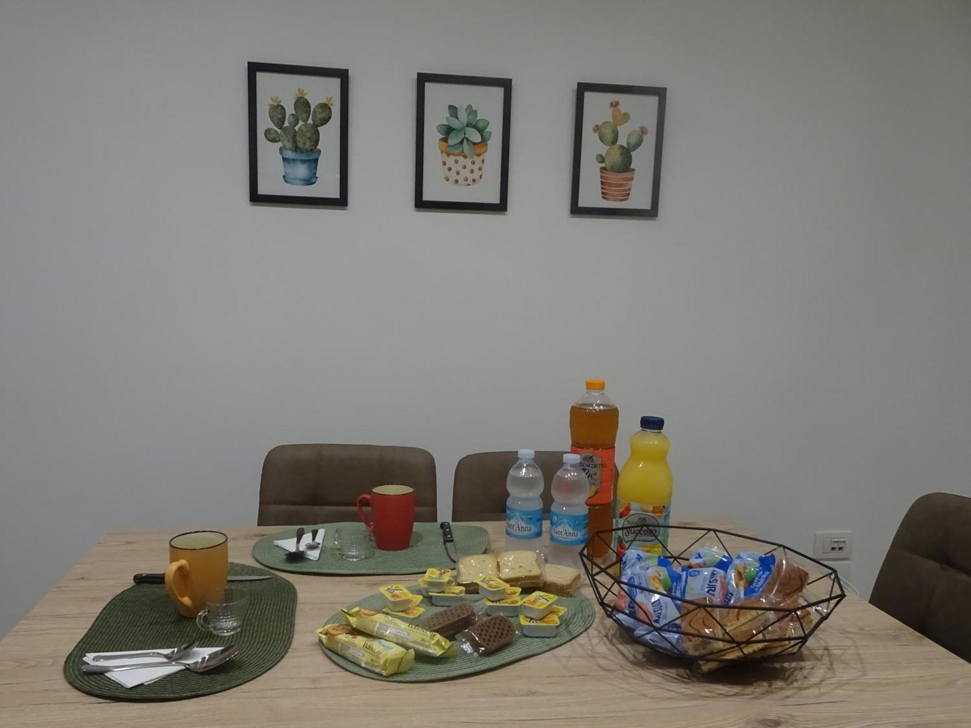 Apartmán A Casa Di Pako Salerno Exteriér fotografie